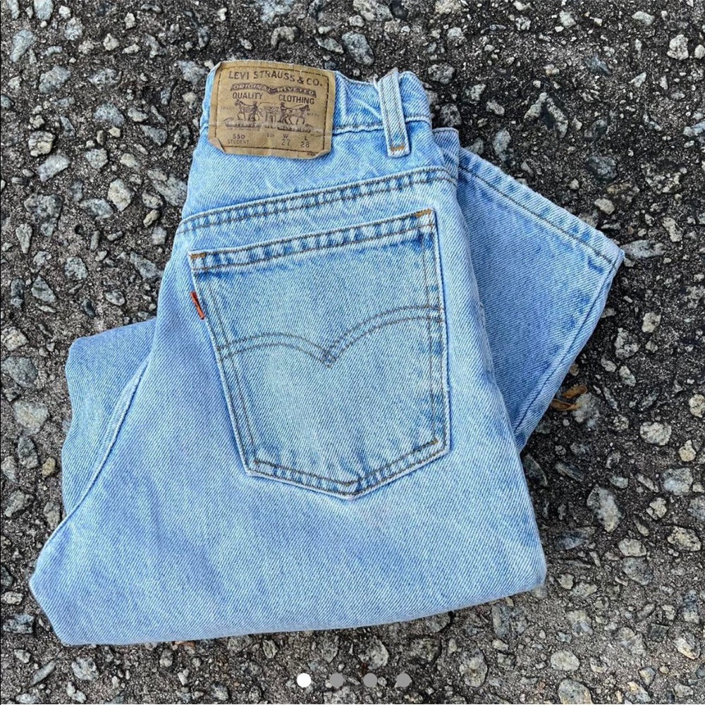 Vintage Levi’s 550 - 23/24